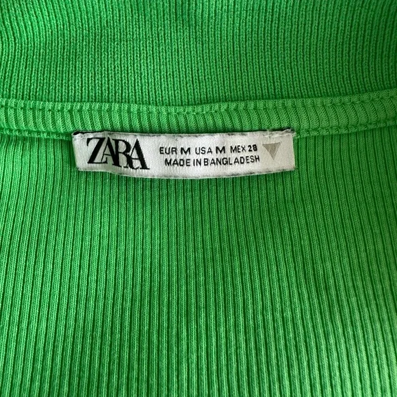 Cropped Collared Ribbed Baby Tee - Picture 3 of 3